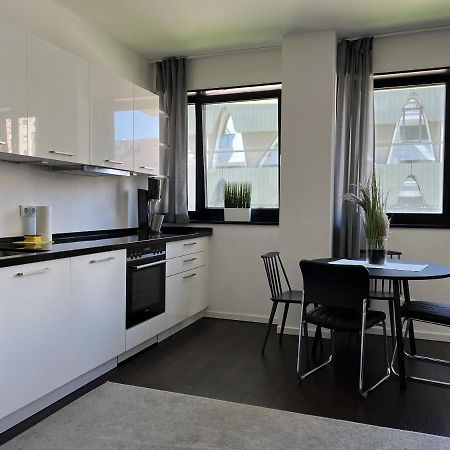 Luxury Waterfront Apartment ベルリン エクステリア 写真