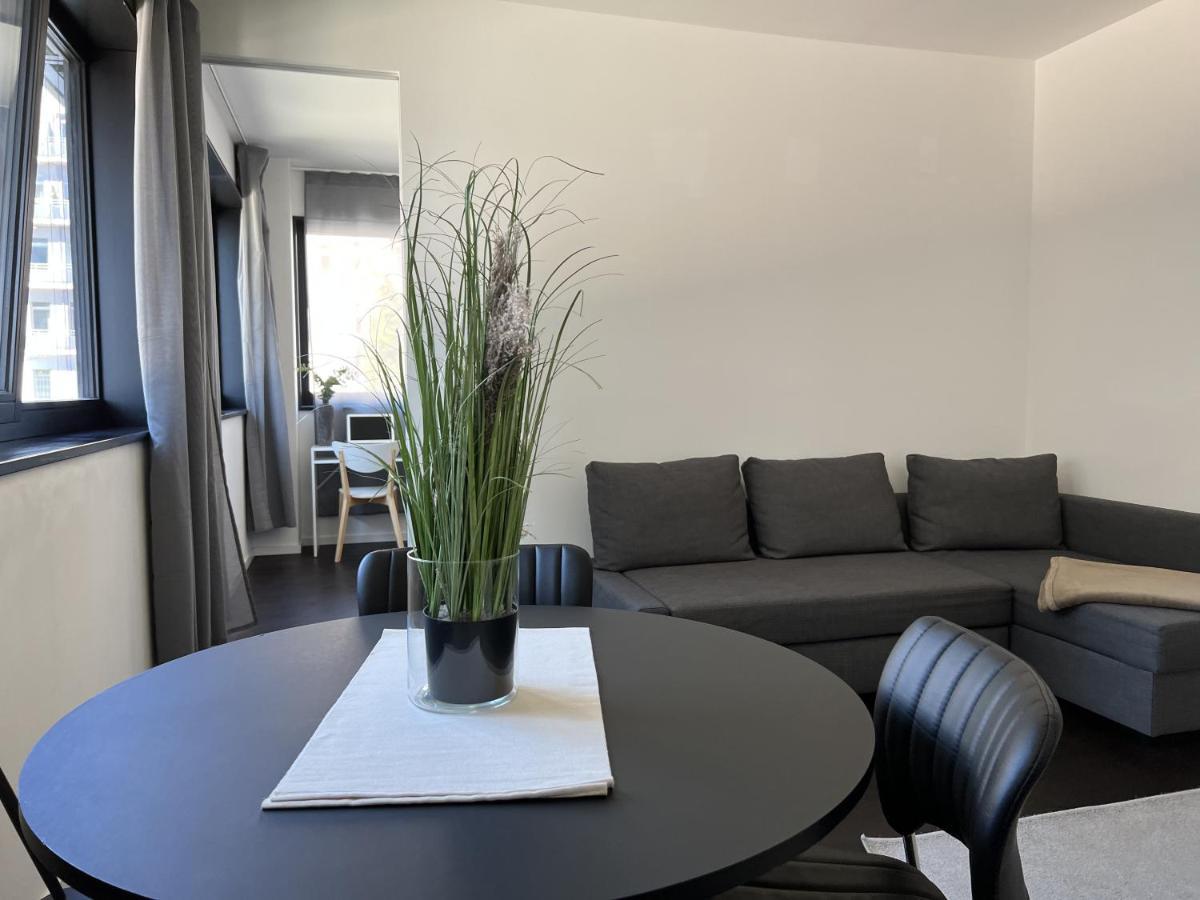 Luxury Waterfront Apartment ベルリン エクステリア 写真
