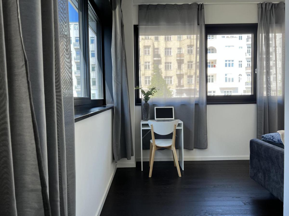 Luxury Waterfront Apartment ベルリン エクステリア 写真