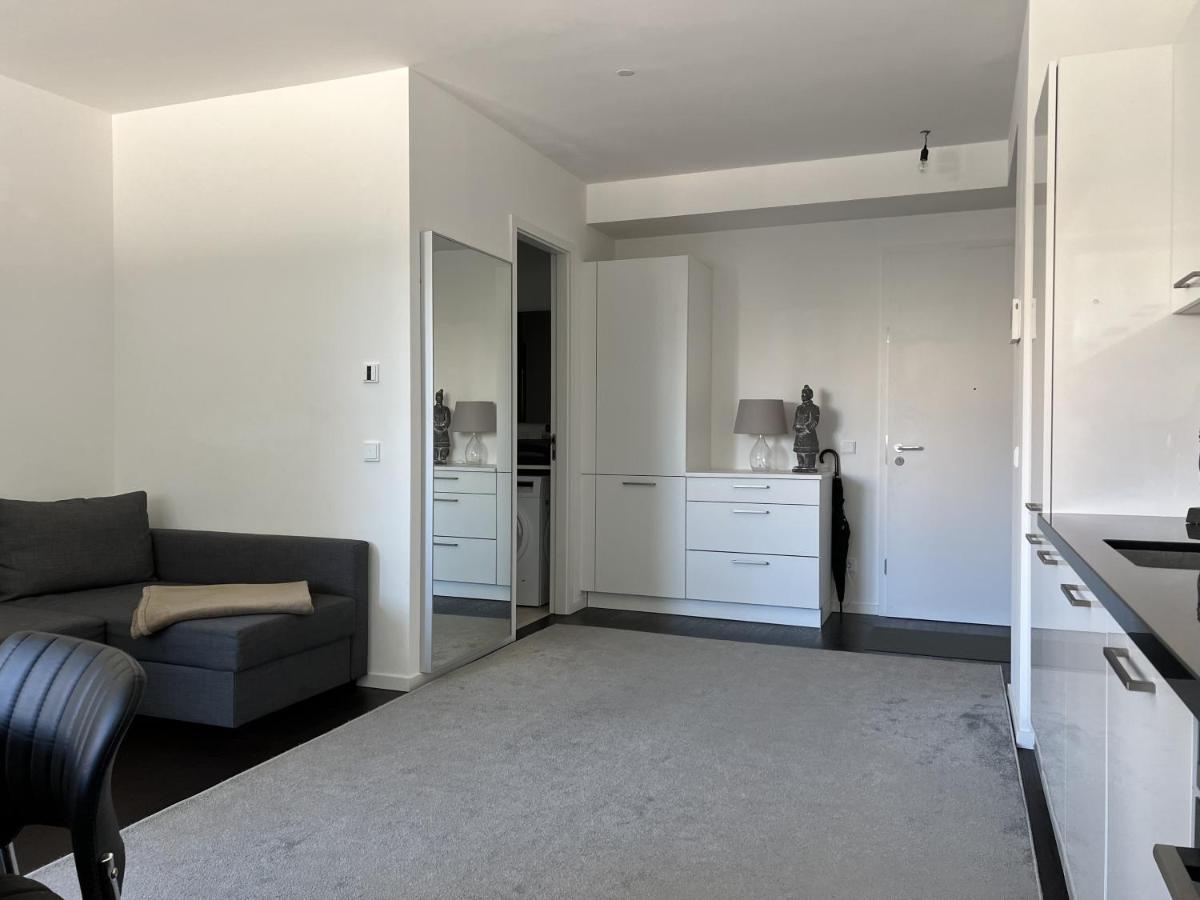 Luxury Waterfront Apartment ベルリン エクステリア 写真