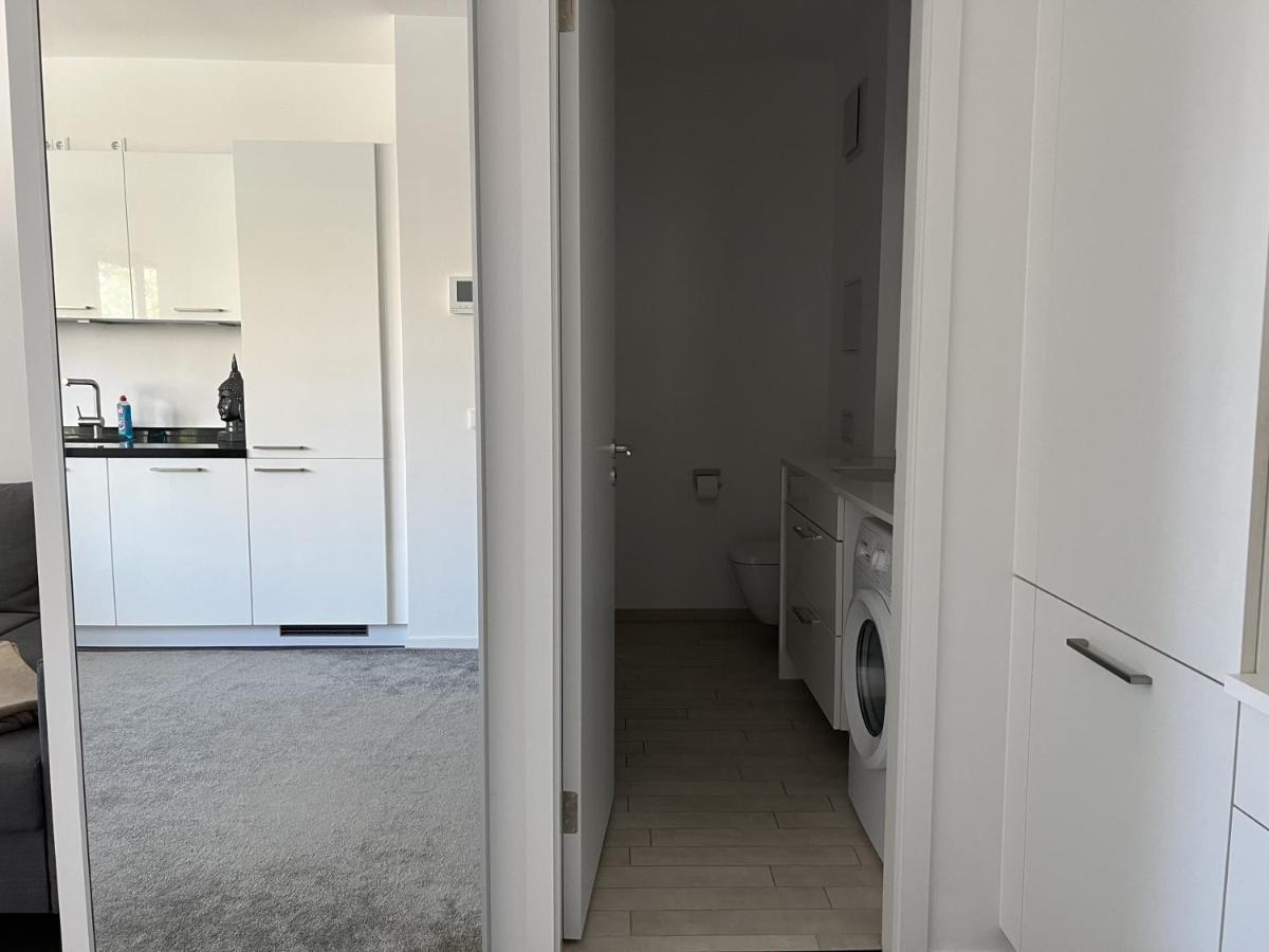 Luxury Waterfront Apartment ベルリン エクステリア 写真